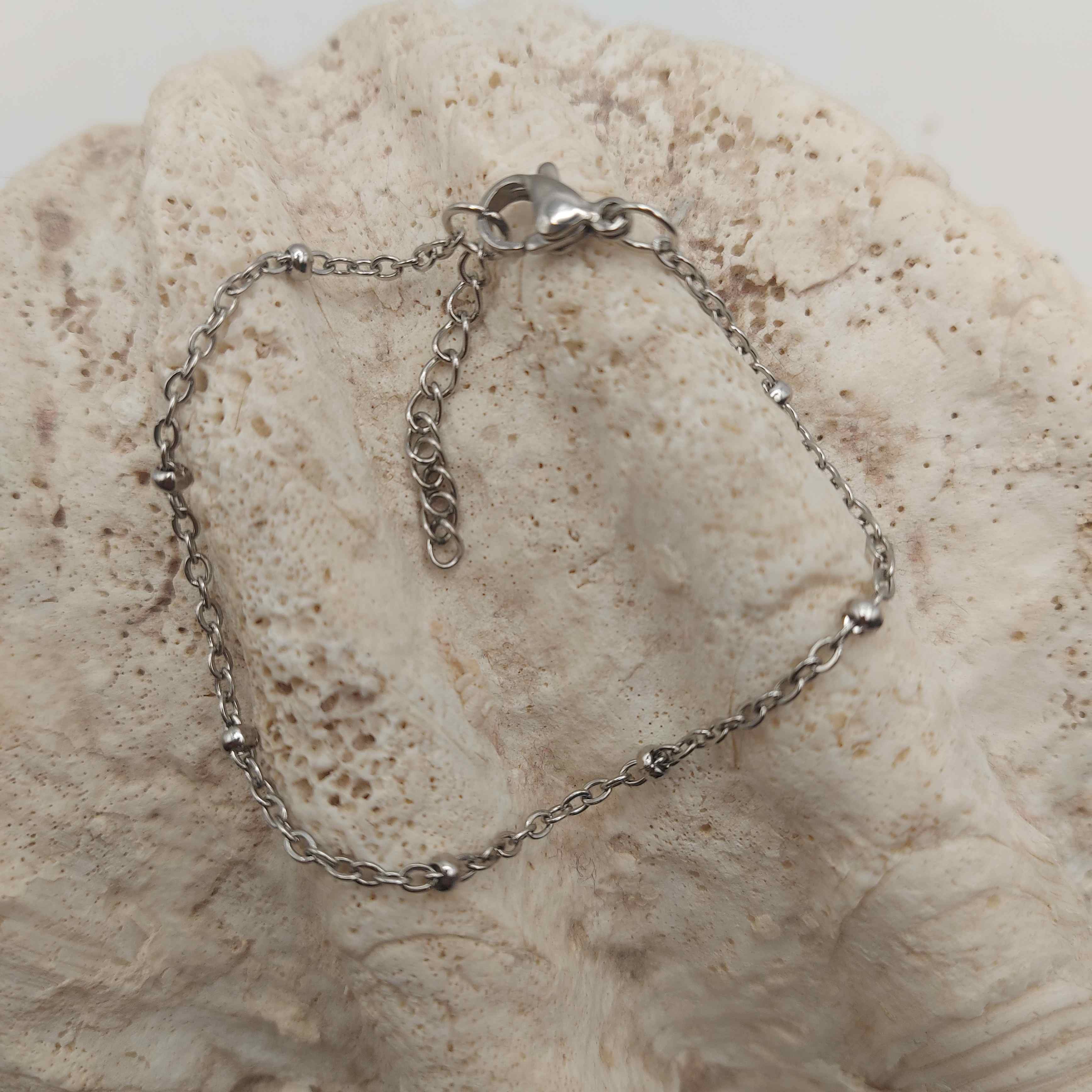 Nemesacél karkötő galéria kép