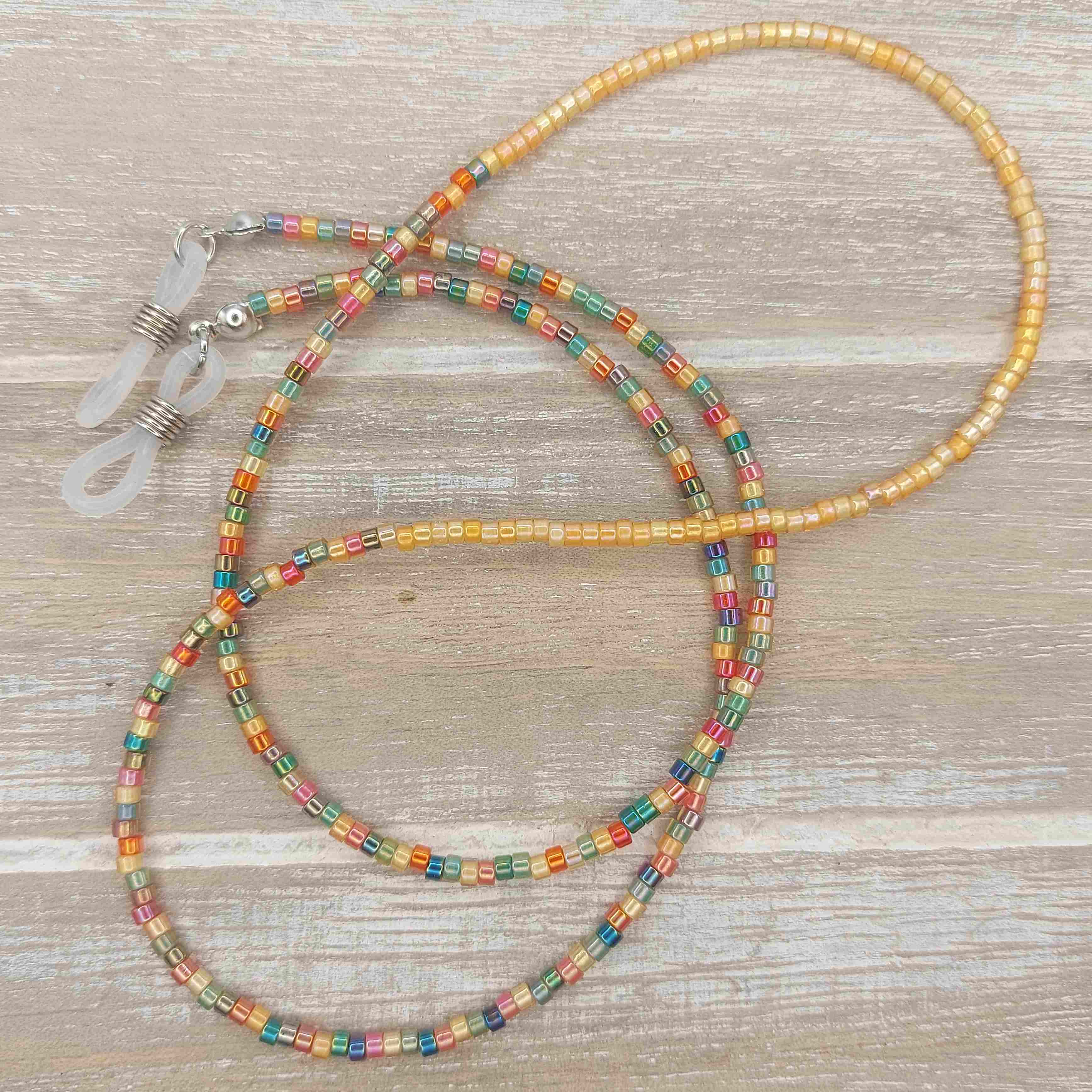 Színes szemüveglánc galéria kép