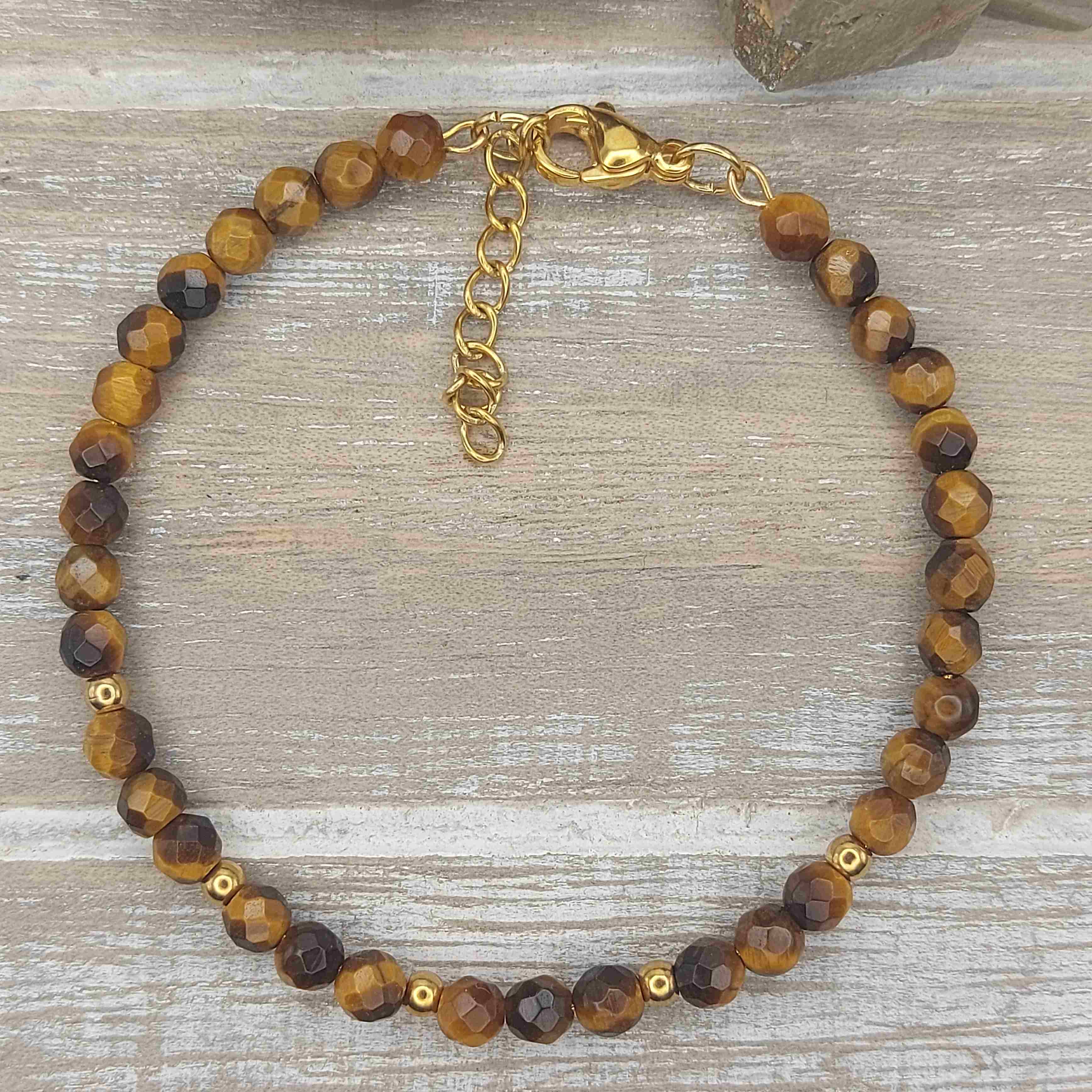 Tigrisszem női ásvány karkötő galéria kép