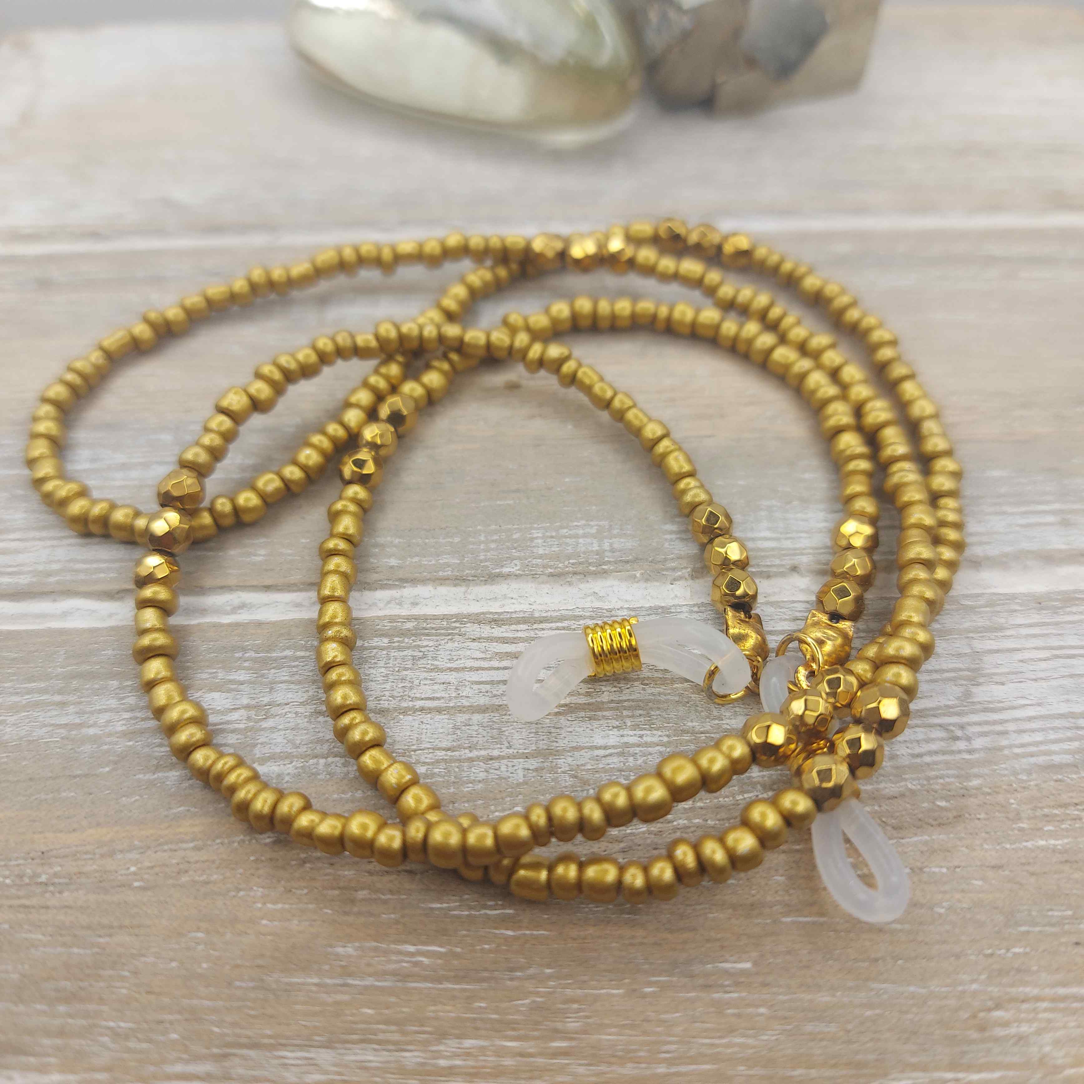 Arany színű szemüveglánc hematit ásvánnyal galéria kép